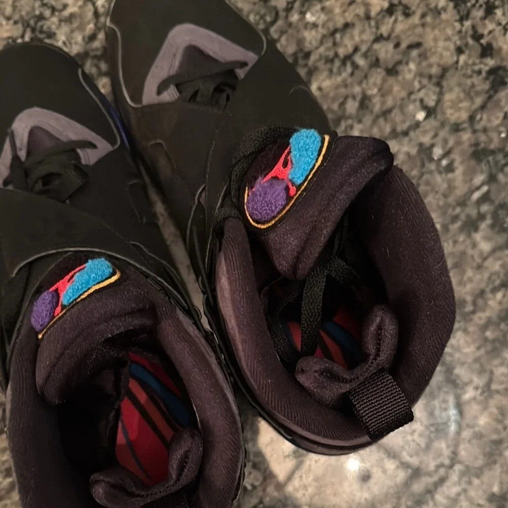 Nike Air Jordan 8 Retro Black and Blue Sneakers EUC 10.5
